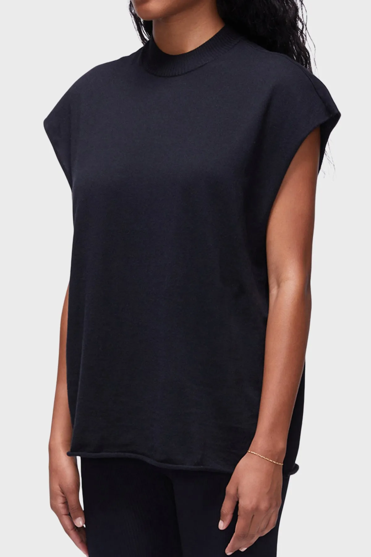 DSTLD Unisex Muscle Tee in Black