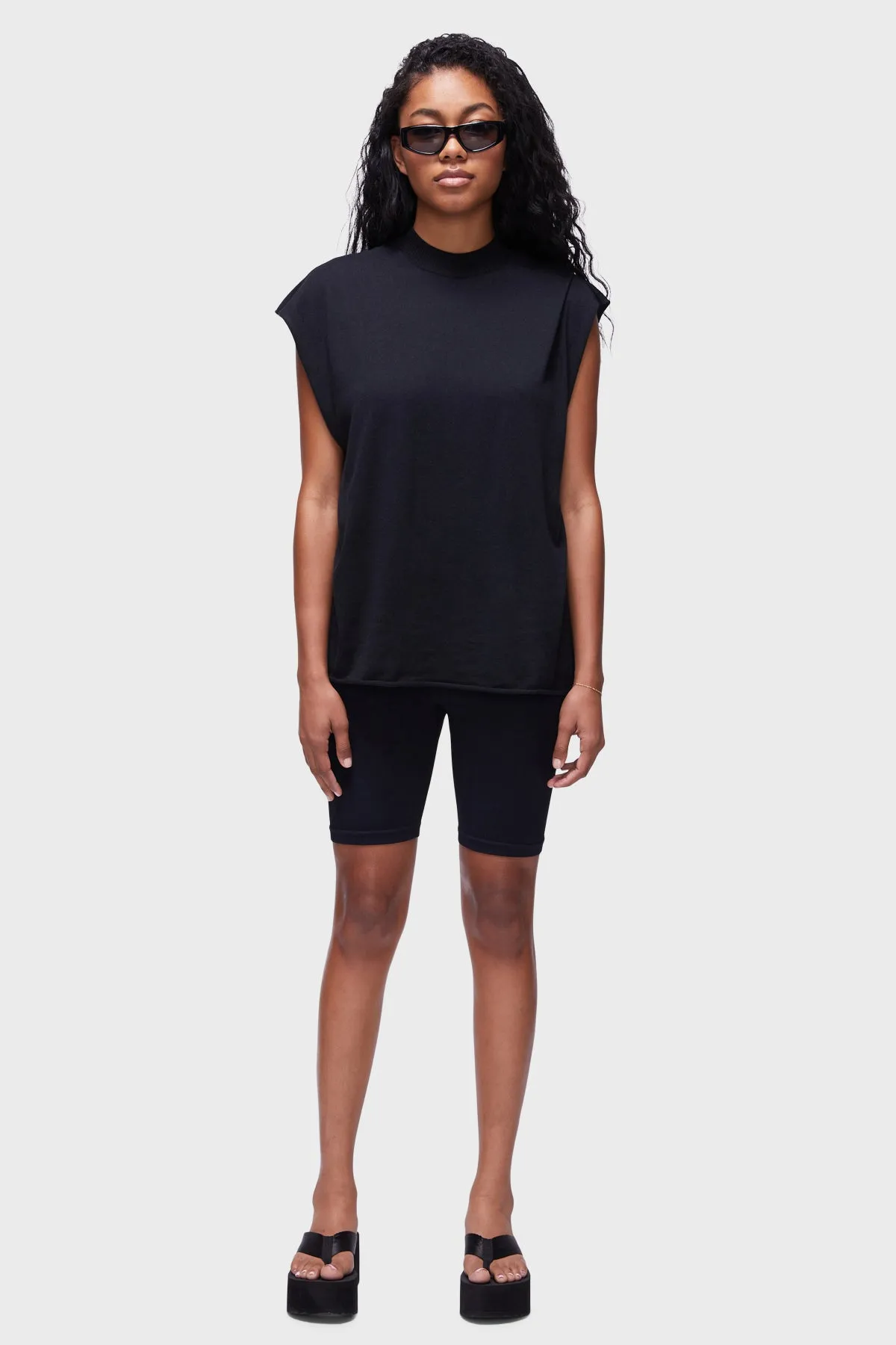 DSTLD Unisex Muscle Tee in Black