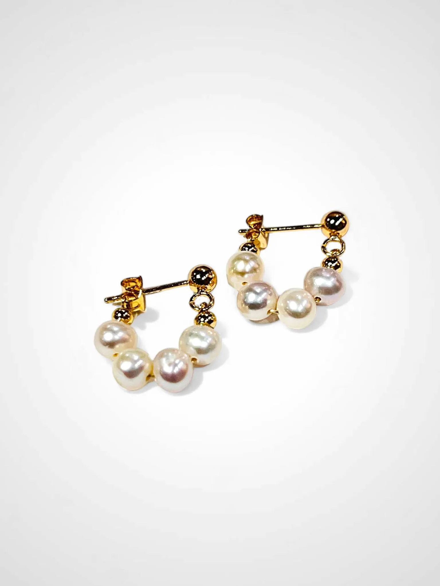 Gracia Pearl Earrings