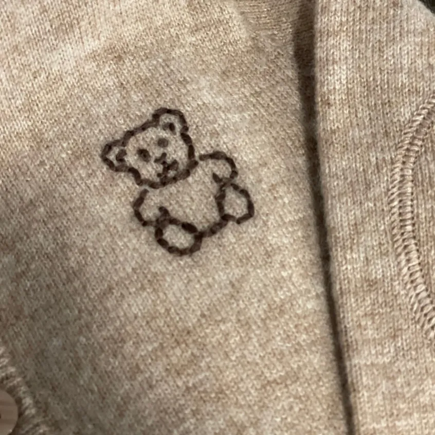 Le Fasheri Hooded Cashmere Hand Embroidered Baby Bear Sweater