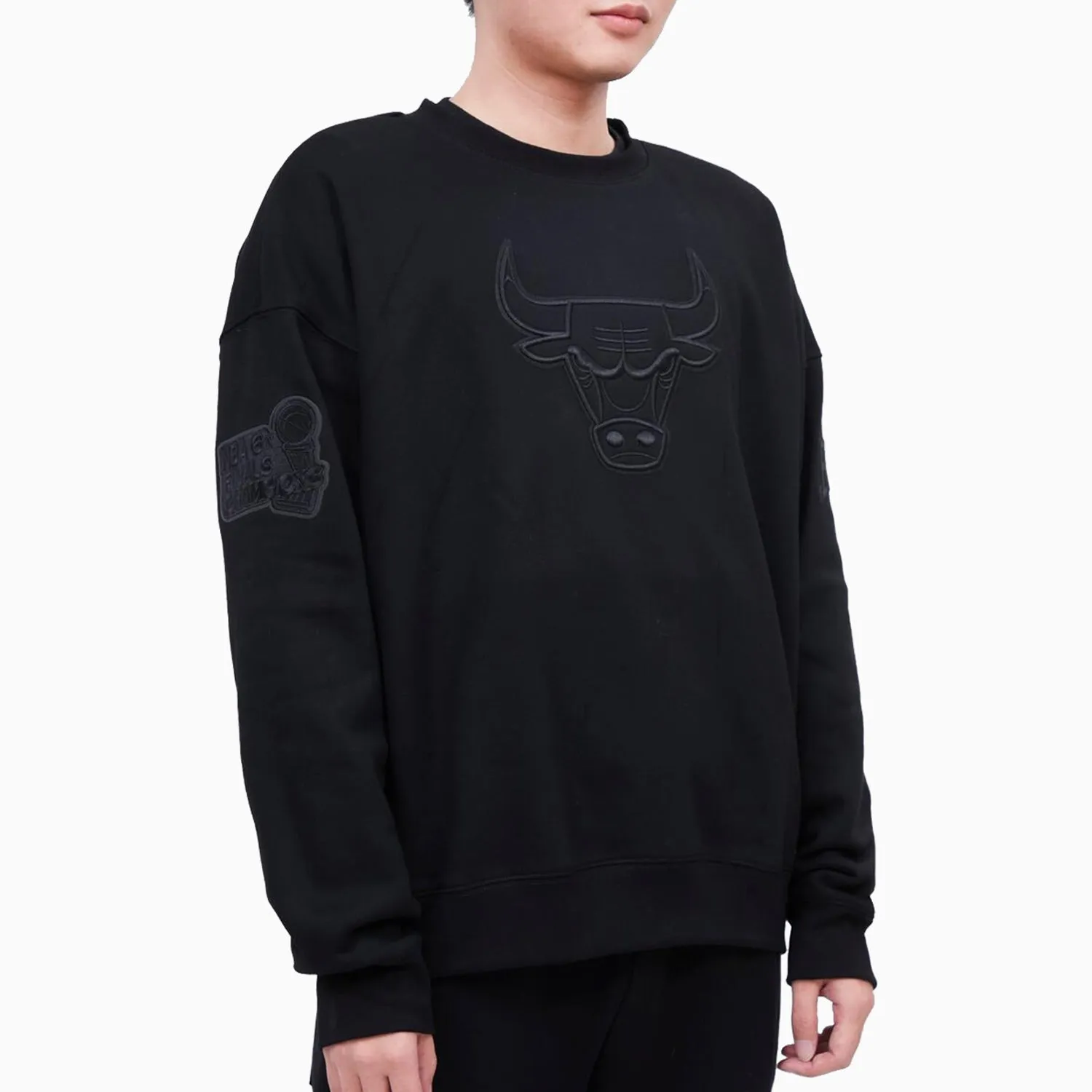 Men's Chicago Bulls Drop Shoulder Crewneck Sweatshirt